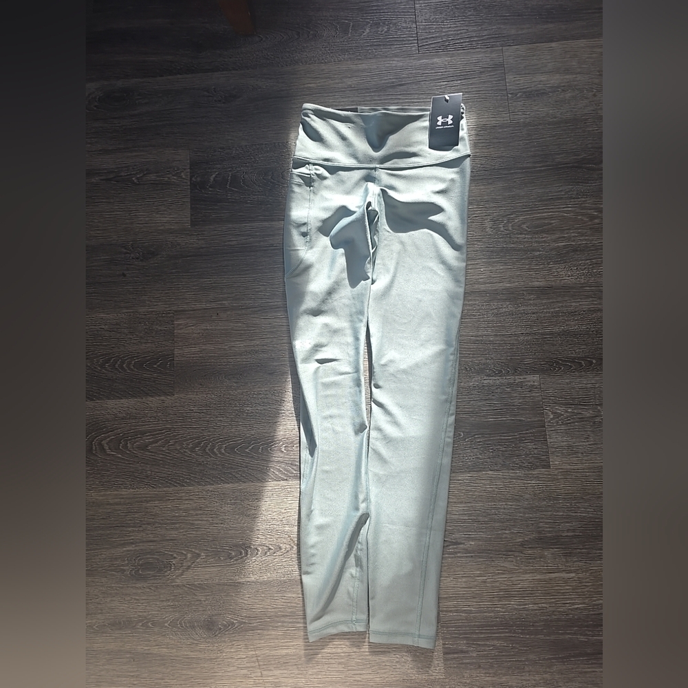 Under Armour Women's Light Green Leggings NWT Size S